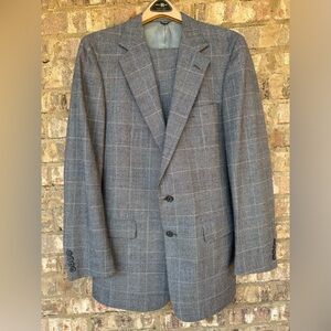Barney’s New York Herringbone Pure Wool Mens 2 Piece Suit Size XL 42R Pant 36x32